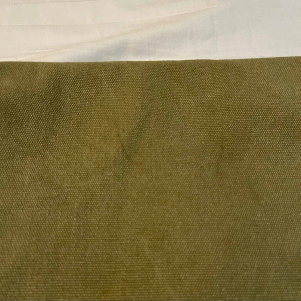 Britney Spears Green Messenger Bag from VIP 2008‎ Circus Tour